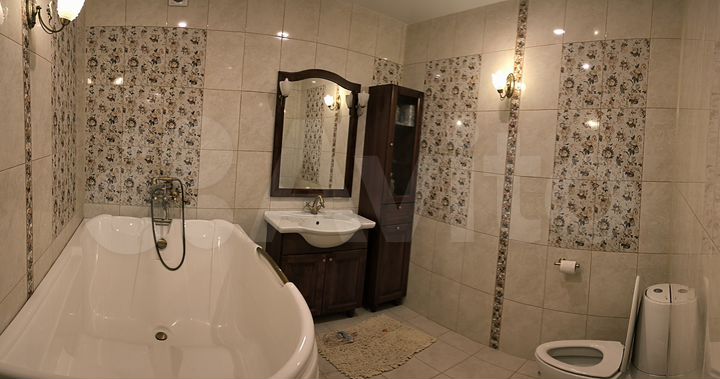 4-к. квартира, 193 м², 5/6 эт.