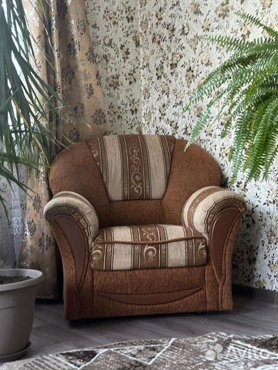 Диван и кресло