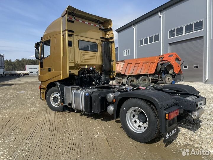 IVECO-Hongyan Genlyon 520, 2023