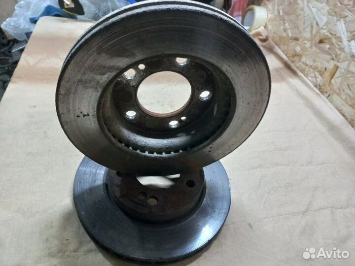 Тормозные диски переднее Ssangyong Kyron