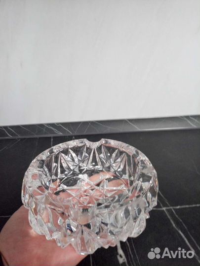 Хрустальная пепельница