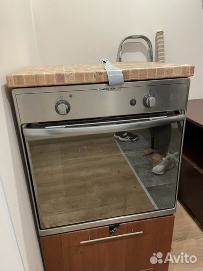 Газовая духовой шкаф Ariston