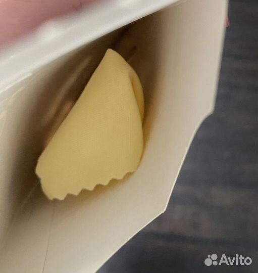 Чехол и защитное стекло на iPhone 4S. Цена за все