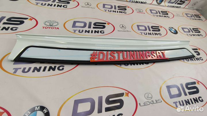 Накладка заднего бампера Toyota LC 200 белая