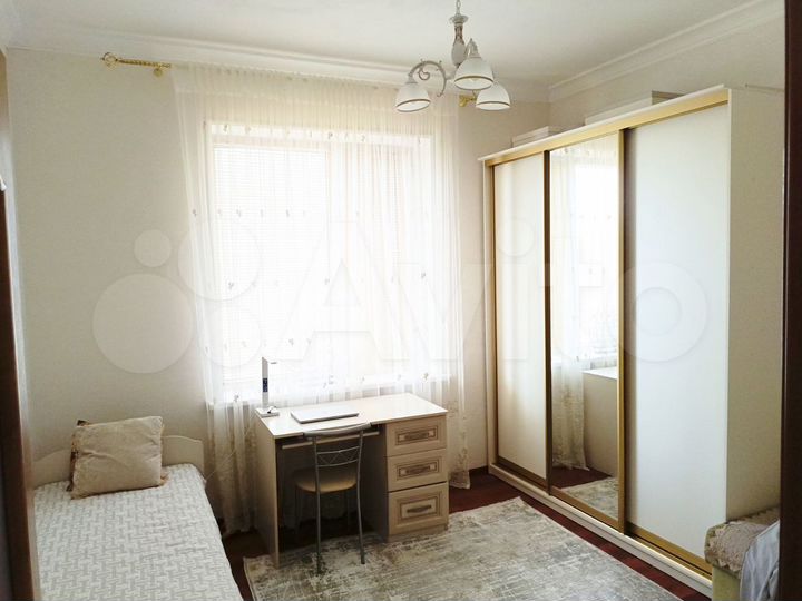 2-к. квартира, 65 м², 3/4 эт.