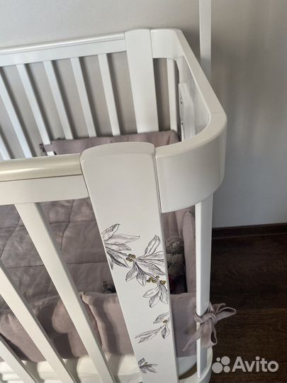 Детская кроватка Happy baby momy love