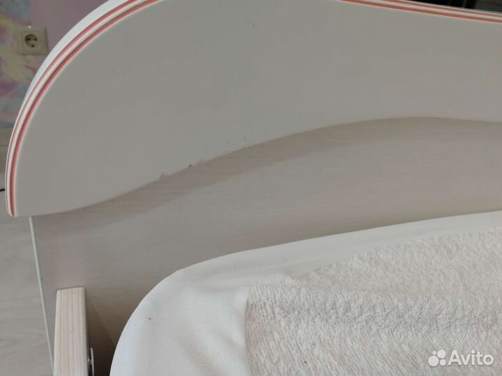 2 Кровати с матрасами фирмы Яна 