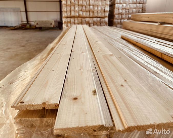 Вагонка штиль еловая для отделки 16*125