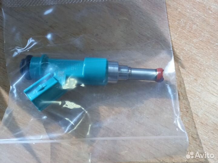 Инжектор toyota