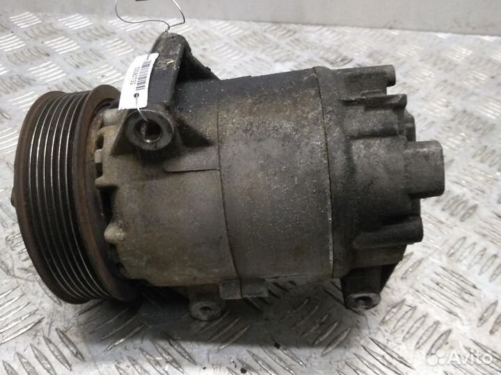 Компрессор кондиционера Renault Megane 2 1,9