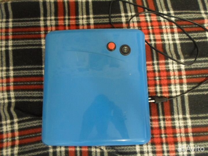 Лампа для сушки ногтей