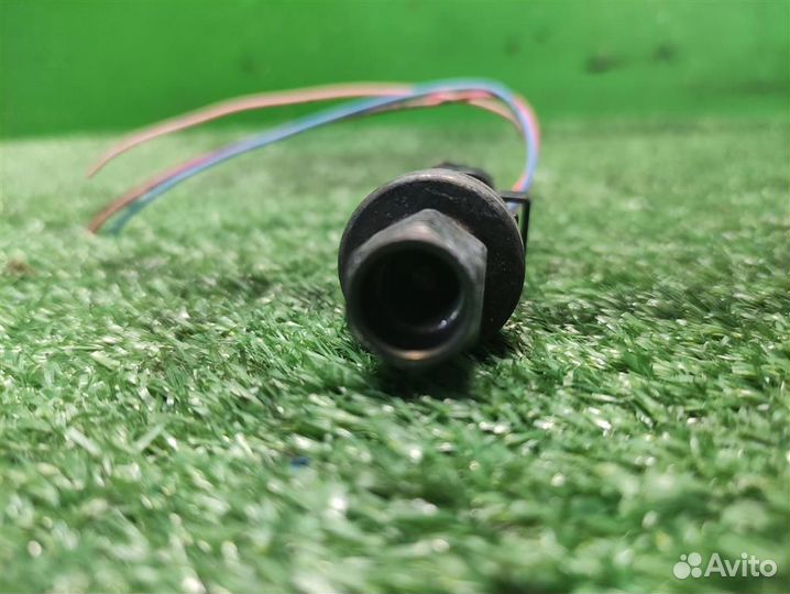 Датчик давления кондиционера Citroen C4 Picasso 2