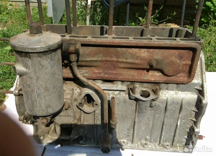 Блок мотора Волга. УАЗ