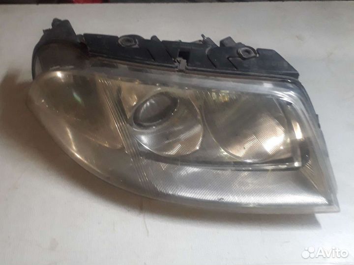 Фара wv b5 правая
