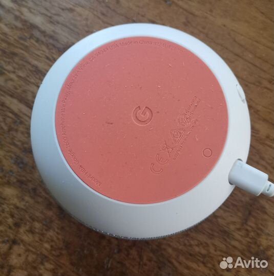 Колонка Google Home mini