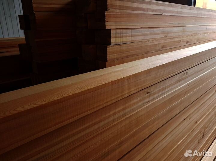 Доставка лиственничного бруса 100x100 мм