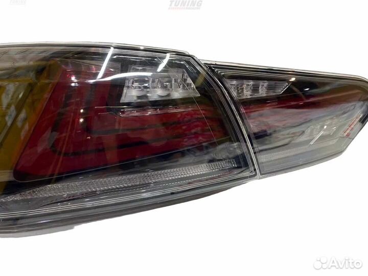 Фонари задние стопы Toyota Camry 70 Lexus St M7235