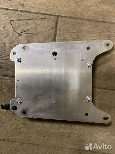 Блок управления EDC BMW X6 E71/E72 2011 6853705015