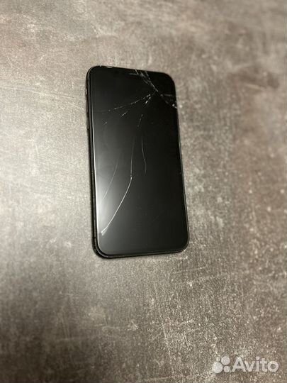 iPhone 11, 256 ГБ