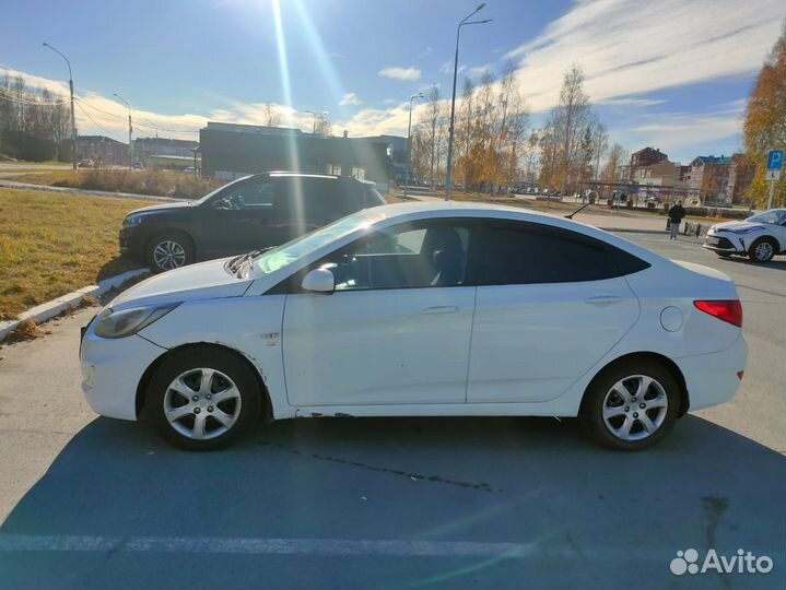 Hyundai Solaris 1.6 AT, 2013, 289 000 км