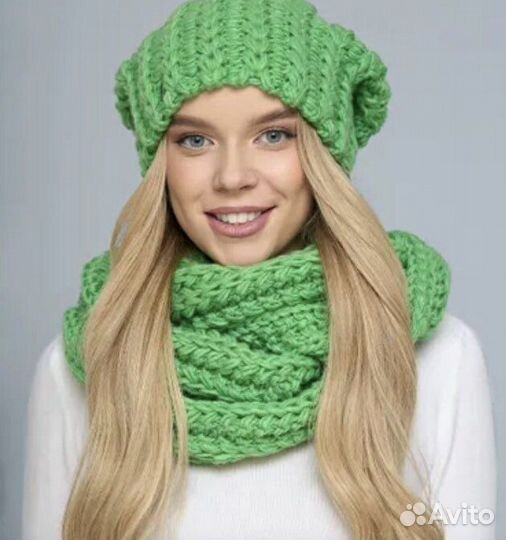 Комплект шапка и снуд