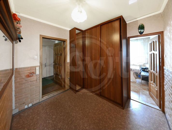 4-к. квартира, 71,8 м², 3/9 эт.