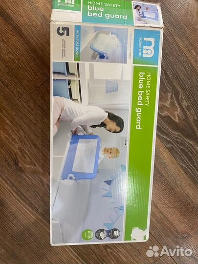 Защитный бортик для кровати
