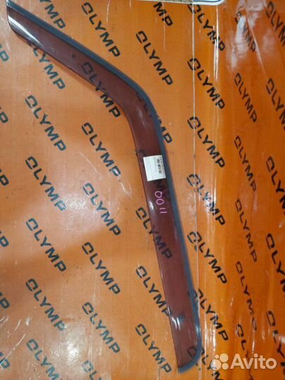 Ветровик передний левый Suzuki Jimny JB23W K6A