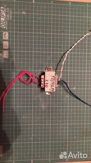 Понижающий трансформатор 220- 12
