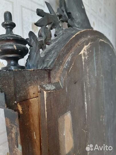 Антиквариатное зеркало