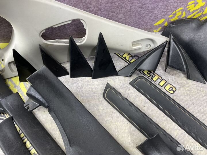 Обшивка салона Накладка на порог Субару Импреза G1