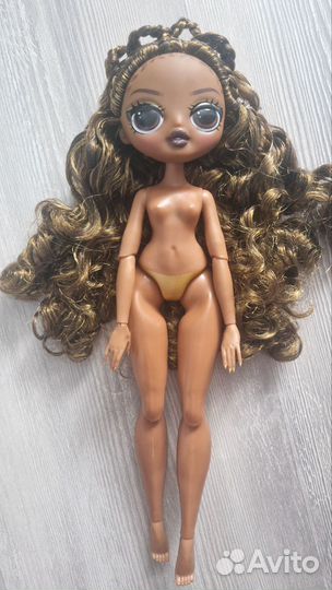 LOL OMG Royal Bee нюд