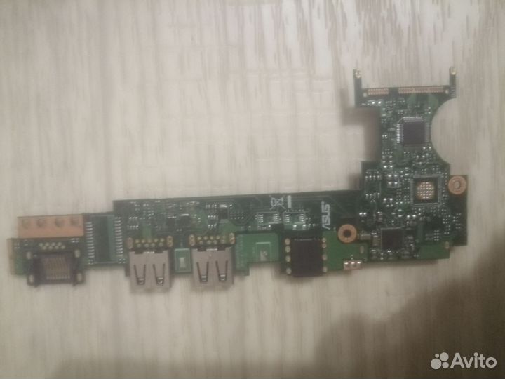 Мат. плата Asus eee Pc 1025C неисправная