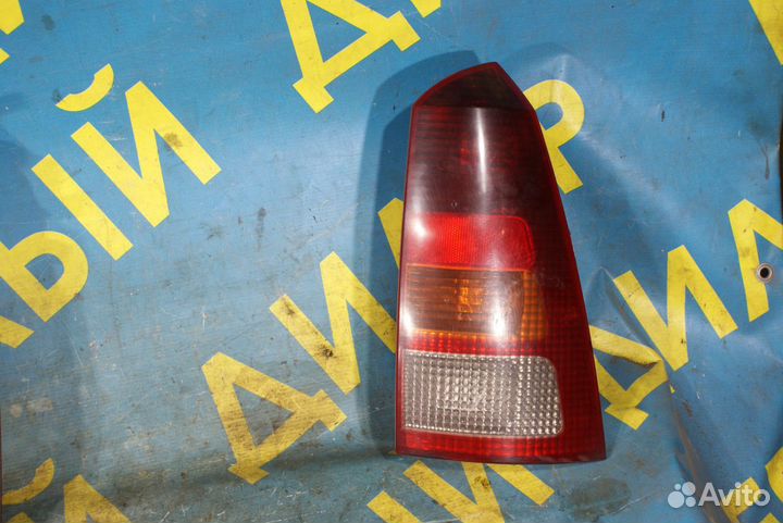Задний фонарь Ford Focus 1