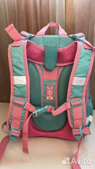 Портфель/рюкзак/ранец школьный