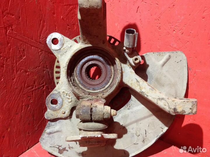 Кулак передний правый Чери Амулет (A15) 2006-2012