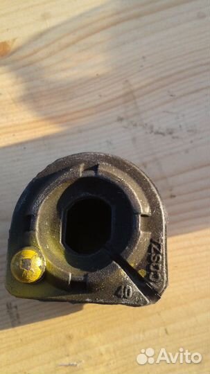 Втулки на передний стабилизатор Мазда 3