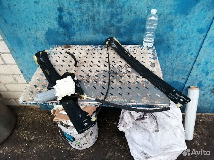 Стеклоподъемник передний левый BMW X4 F26 X3 F25