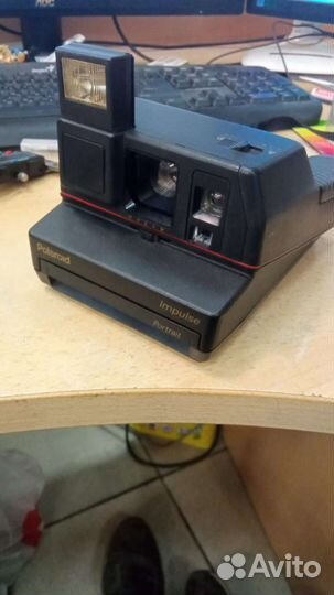 Фотоаппарат моментальный polaroid