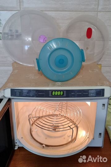 Плита индукционная, микроволновая печь, вафельница