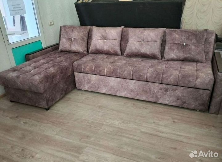 Угловой диван раскладной на заказ