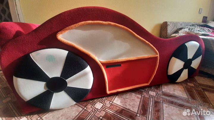 Детская кровать от 3 лет машинка