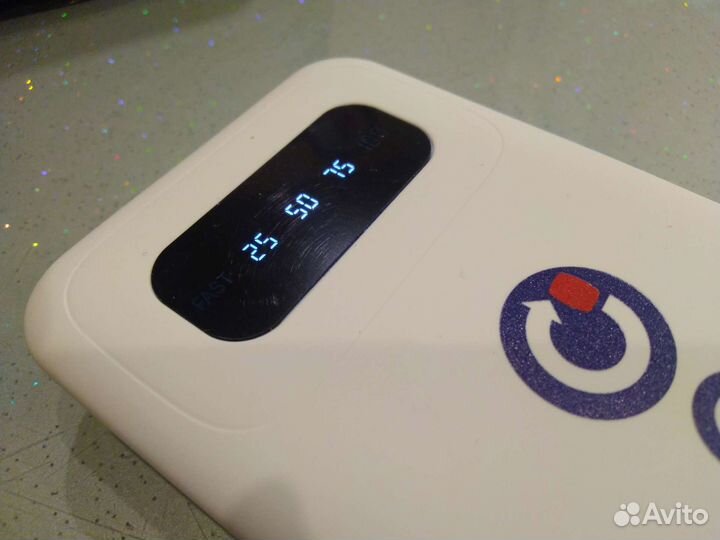 Аккумулятор Power Bank с индикатором заряда