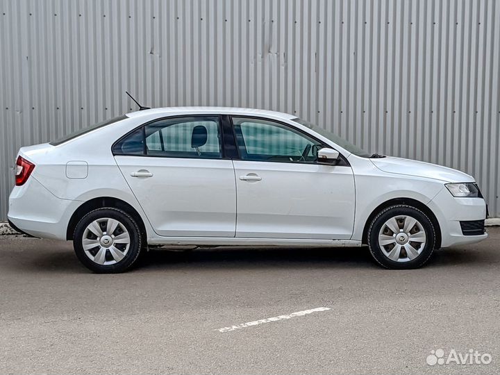 Skoda Rapid 1.6 AT, 2019, 84 557 км