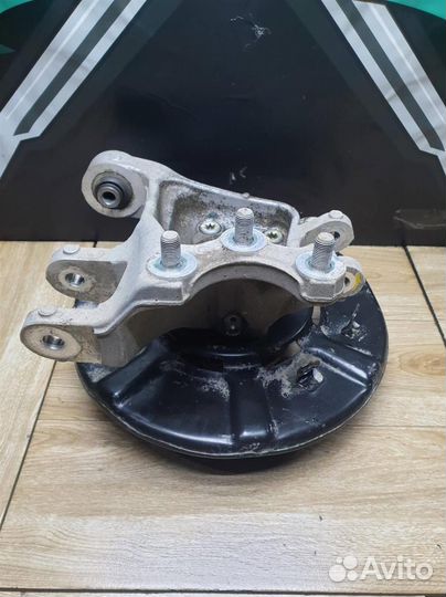 Кулак задний левый Hyundai Santafe 4 TM