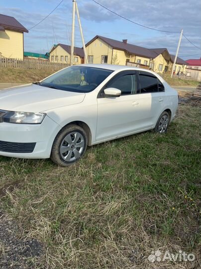 Skoda Rapid 1.6 AT, 2017, 270 586 км