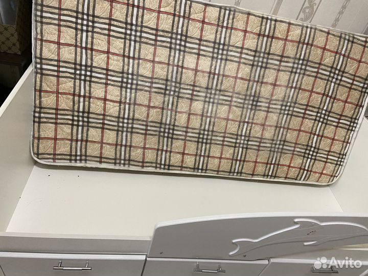 Детская кровать дельфин с матрасом