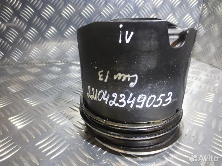 Поршень Iveco 504006112