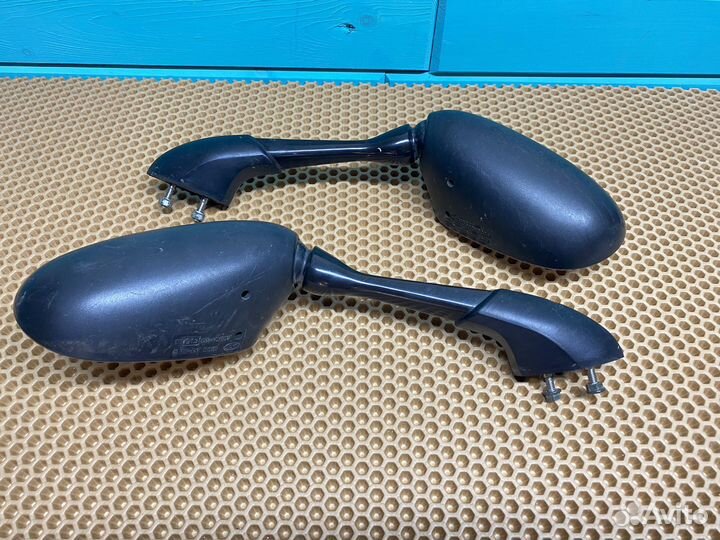 Зеркала оригинал yamaha FZS1000 01-05г. fazer