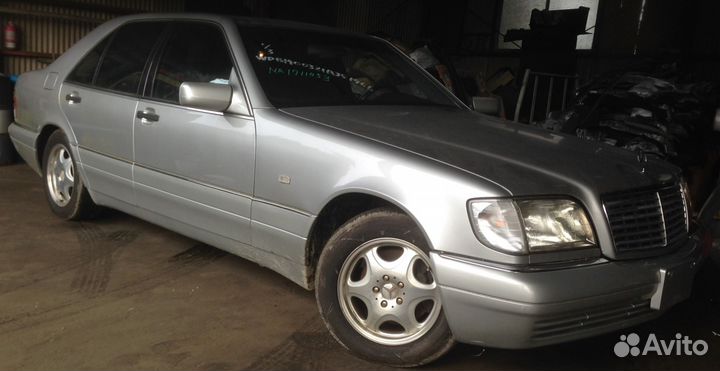 Трос ручника задний Mercedes Benz W140 S-Class